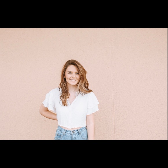 Meet your Posher, Makenna - Picture 6 of 7